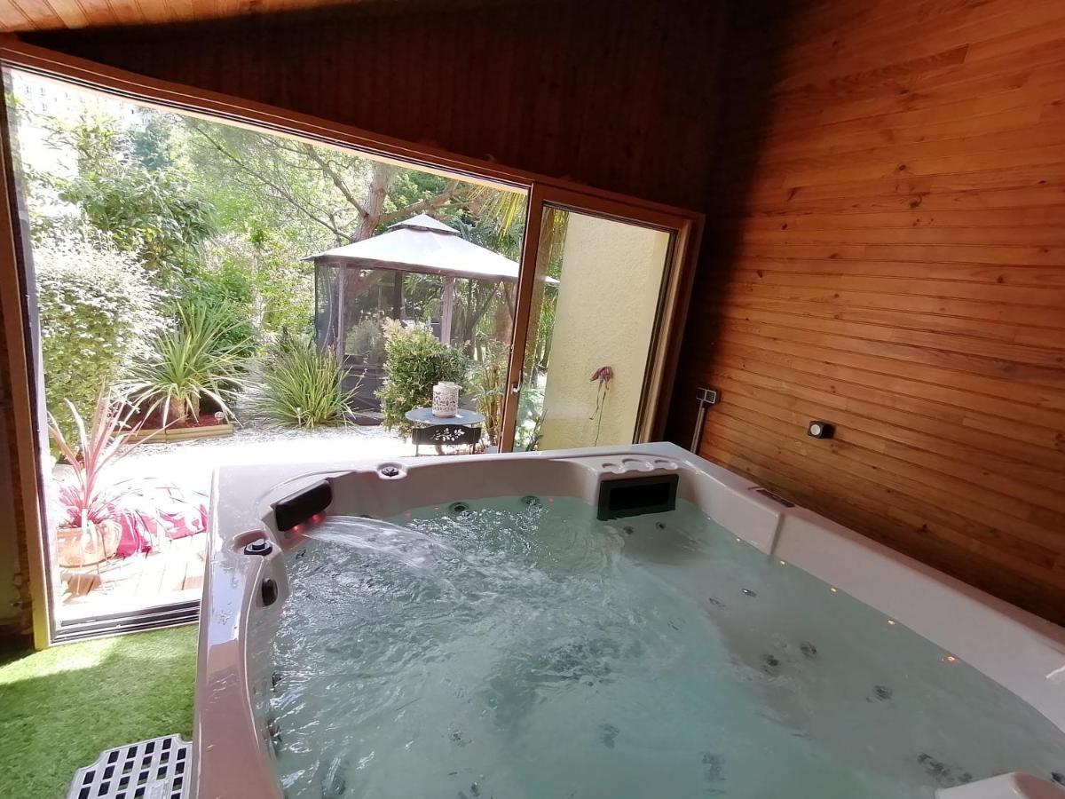 Guest House Dans Jardin Exotique Proche D'Une Voie Verte Morlaix Exteriör bild